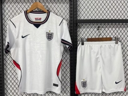 2026 England home kids kit